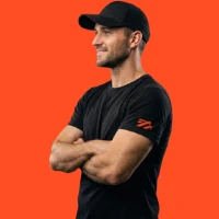 Technicien Dieze Performance, reprogrammation moteur à domicile dans le Var